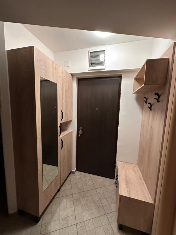 Dow Apartments - Luxury 13Th Floor, Parking Skopje Esterno foto
